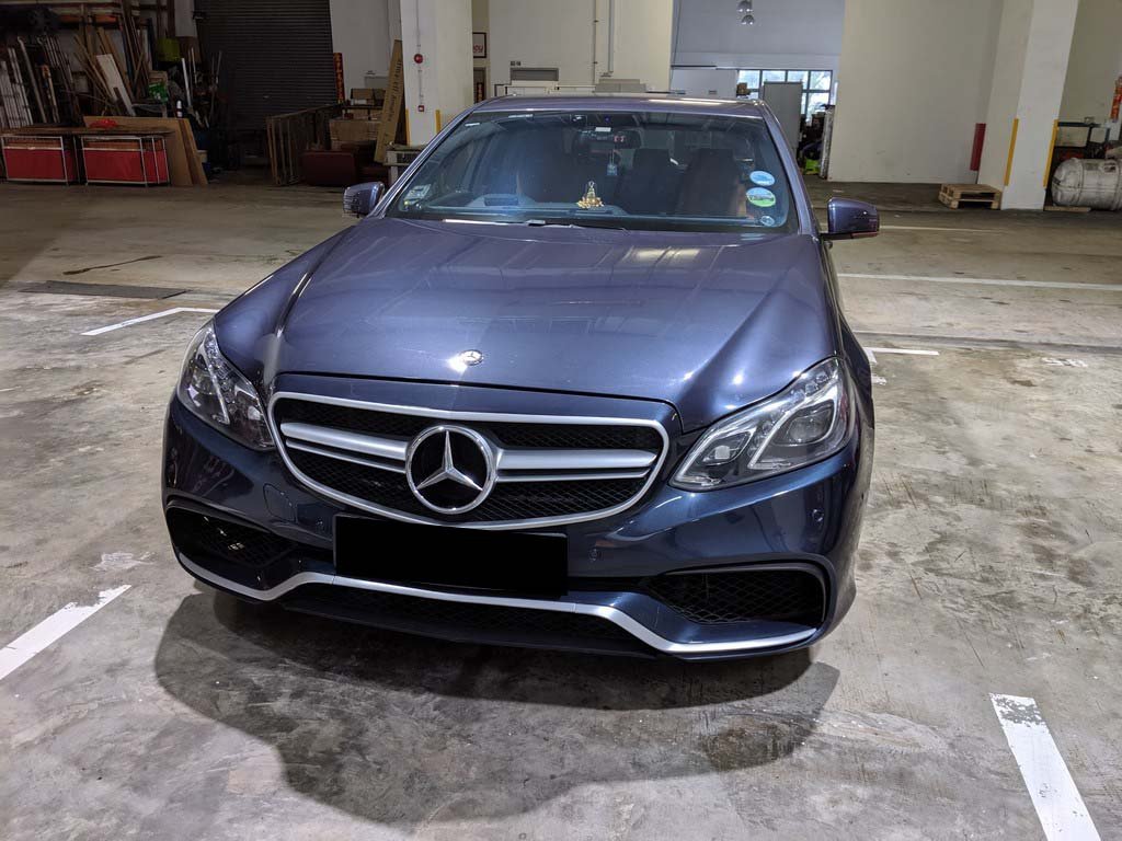 Mercedes Benz E250 Sedan (r18)