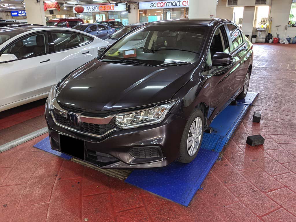 Honda Grace 1.5LX Auto (Hybrid)