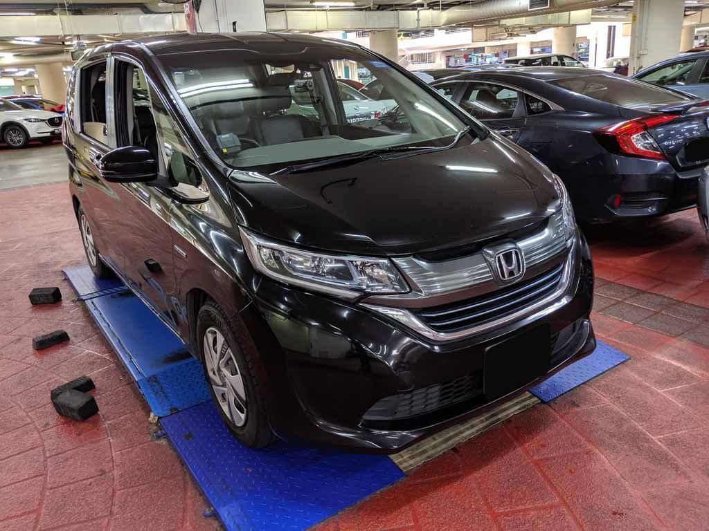 Honda Freed 1.5g Auto (Hybrid)
