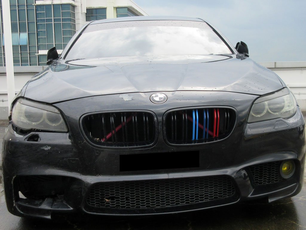 BMW 523i 2.5A (COE Till 04/2031)