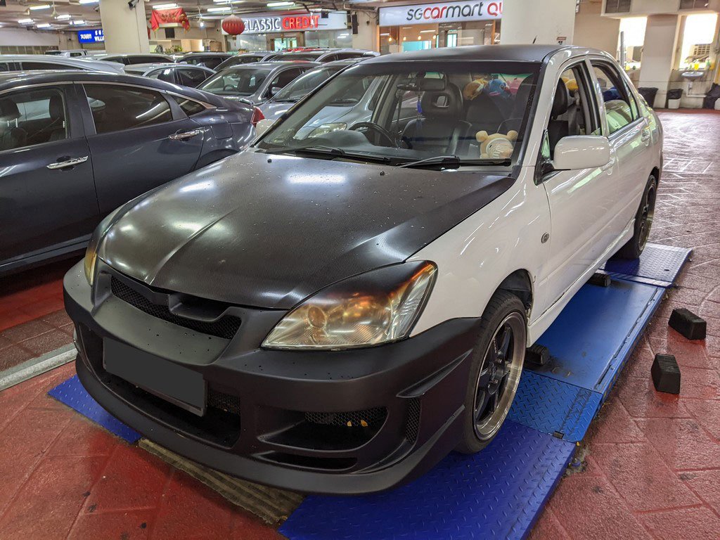 Mitsubishi Lancer 1.6 Glx 5mt Airbag 2wd 4dr (COE Till 02/2029)