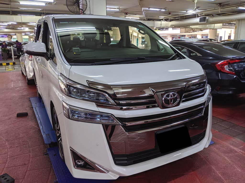 Toyota Vellfire Elegance Moonroof (Auto)