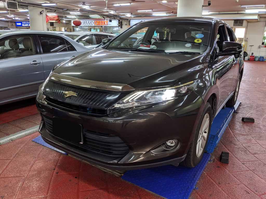 Toyota Harrier 2.0 Elegance Sunroof