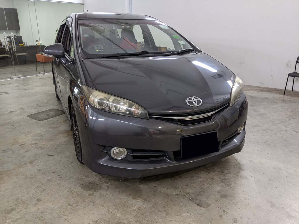 Toyota Wish 1.8 Cvt