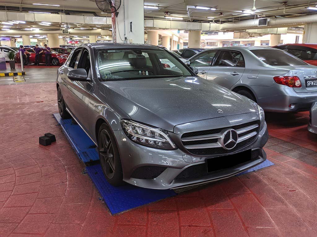 Mercedes Benz C180 AVG (R17 LED)