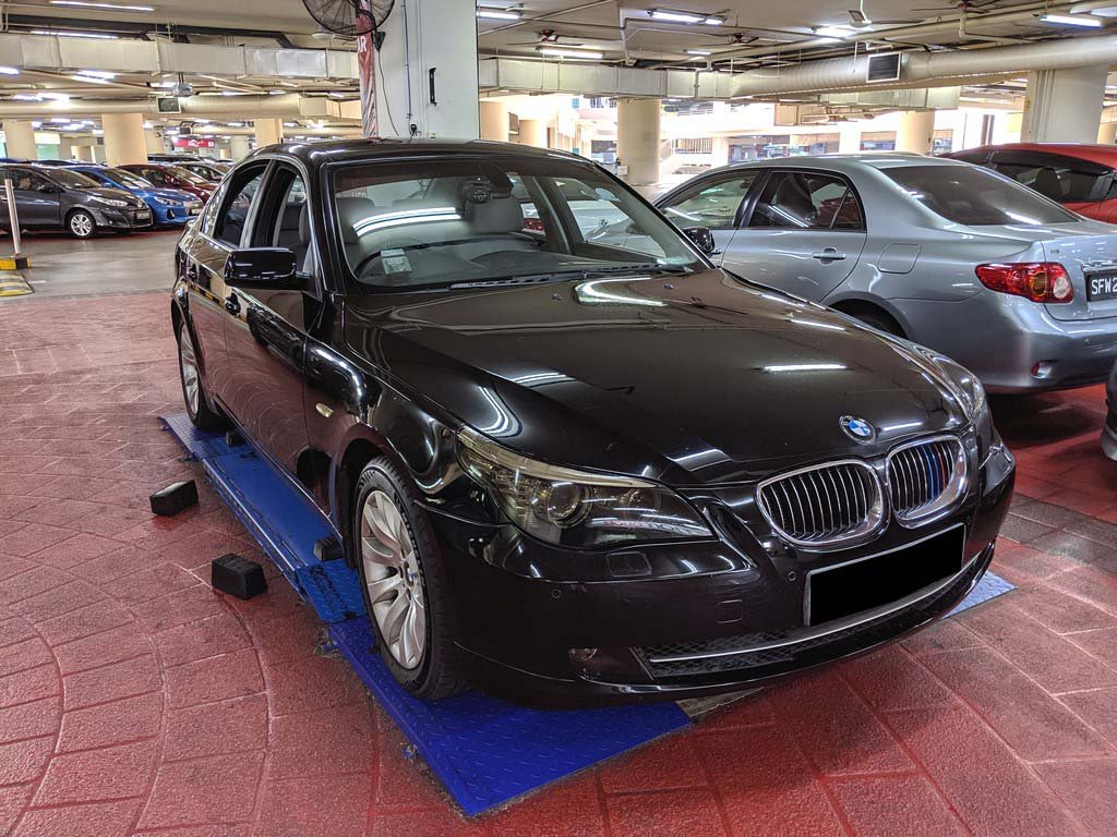 BMW 520I Auto ABS Airbag 2WD Xenon Headlamp (COE Till 01/2030)