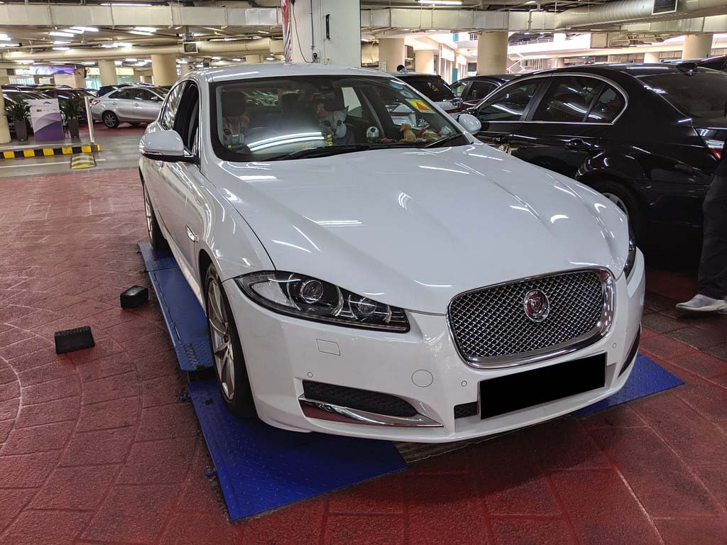 Jaguar XF 2.0P TSS