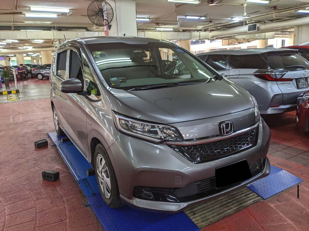 Honda Freed 7 Seater 1.5G Auto (Hybrid)