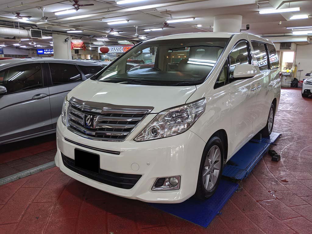Toyota Alphard 2.4 CVT
