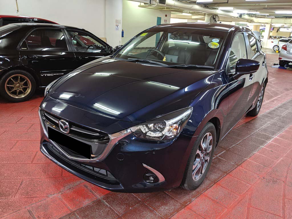 Mazda 2 Hatchback 1.5 AT Deluxe 2WD