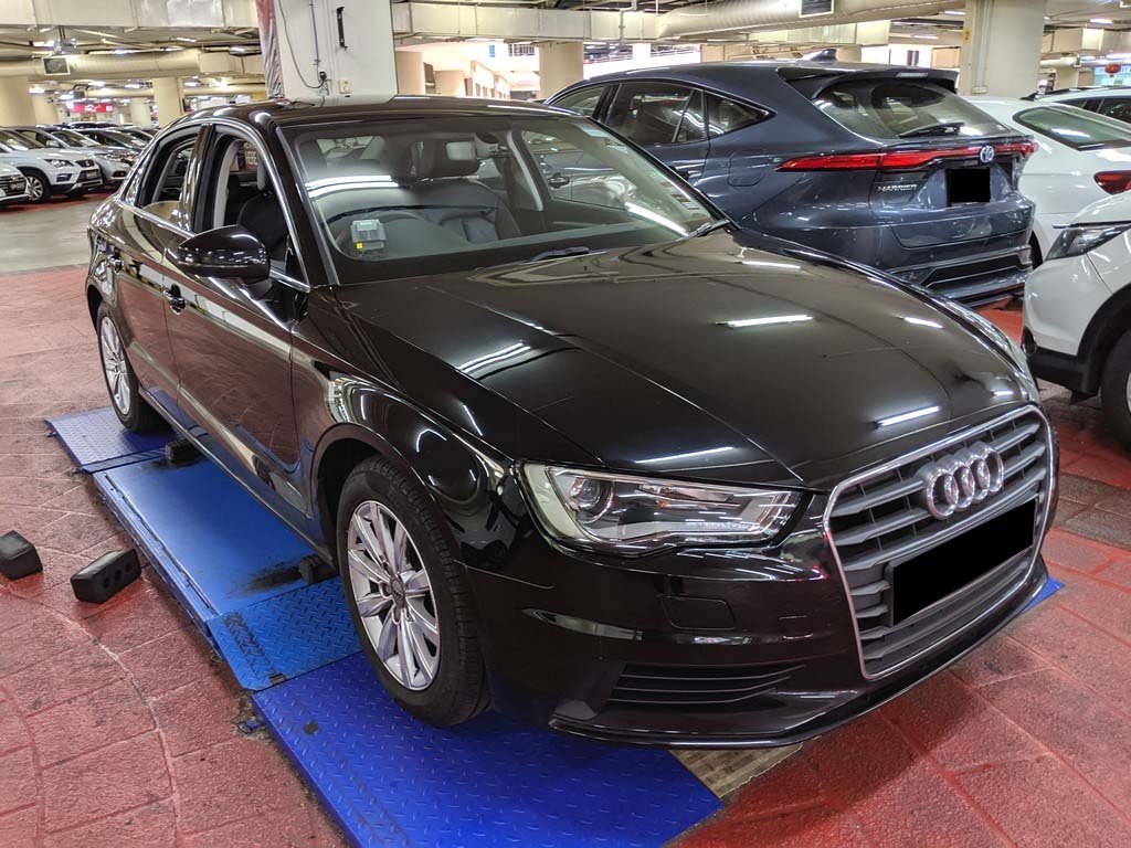 Audi A3 Sedan 1.4 TFSI (attraction)