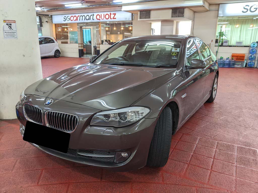 BMW 520I 2.0L At D/ab 2wd 4dr Gas/d Nav