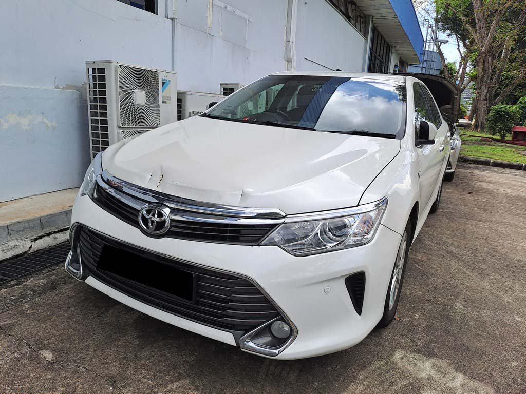 Toyota Camry 2.0 Auto