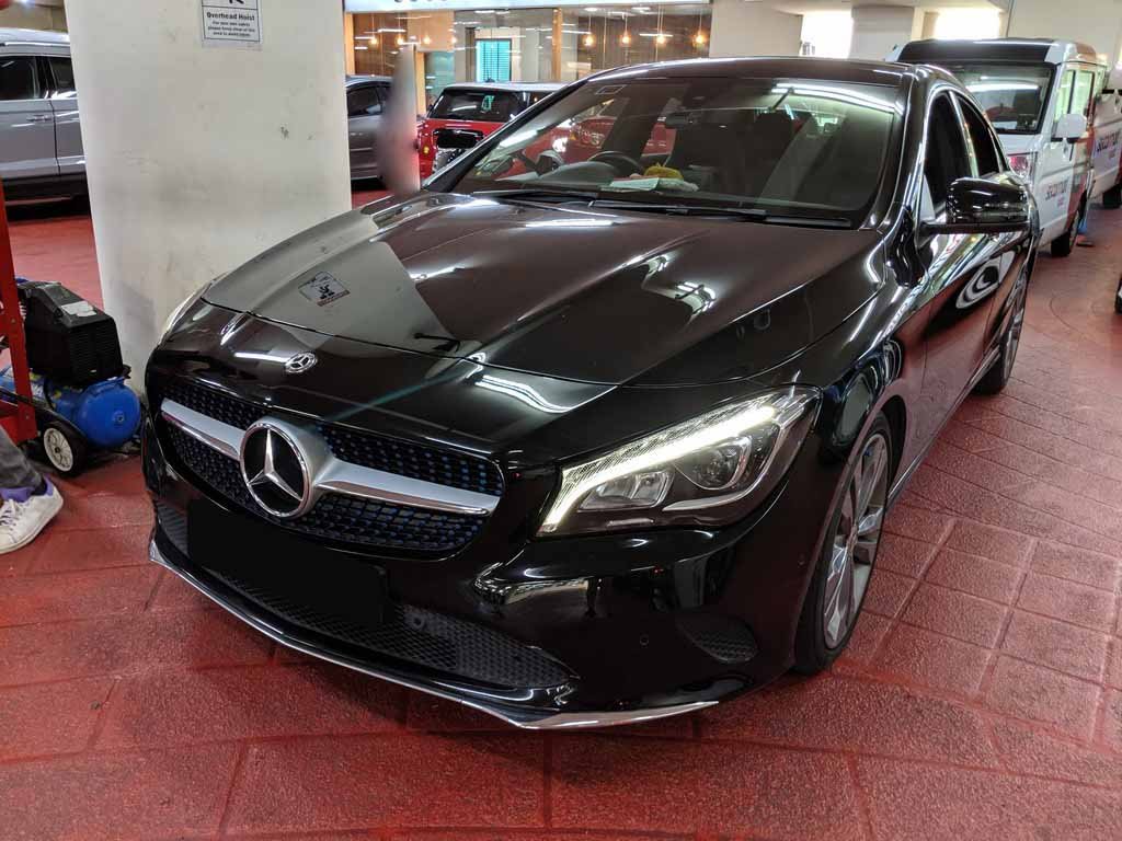 Mercedes Benz CLA180 Coupe Urban (R18 Led)