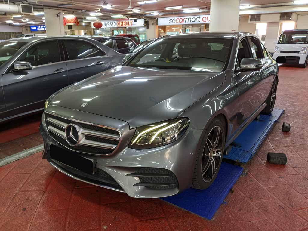 Mercedes Benz E200 Amg Line (R19 Led)