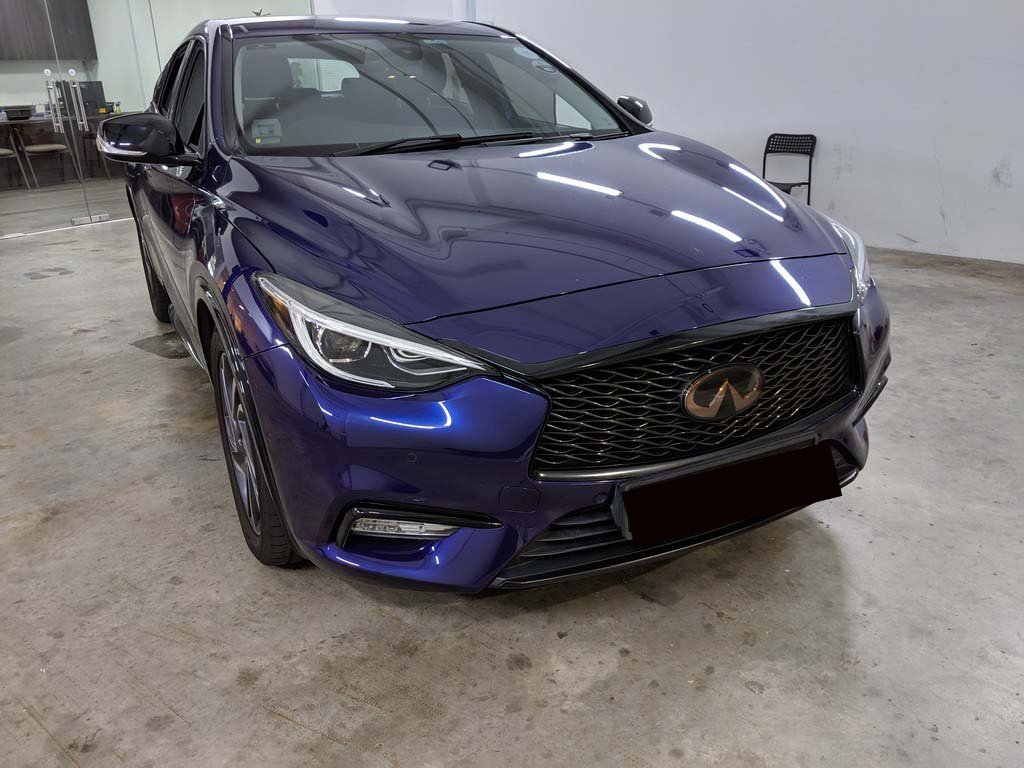 Infiniti Q30 1.5D Premium DCT