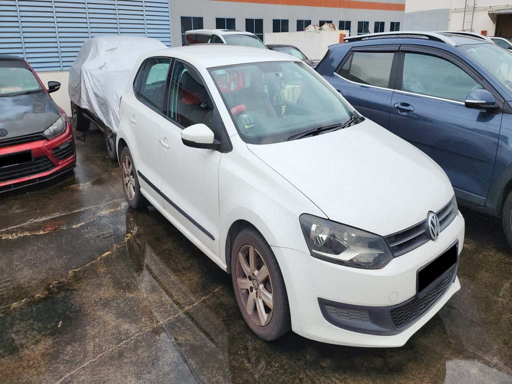 Volkswagen Polo 1.4 At (COE Till 10/2024)