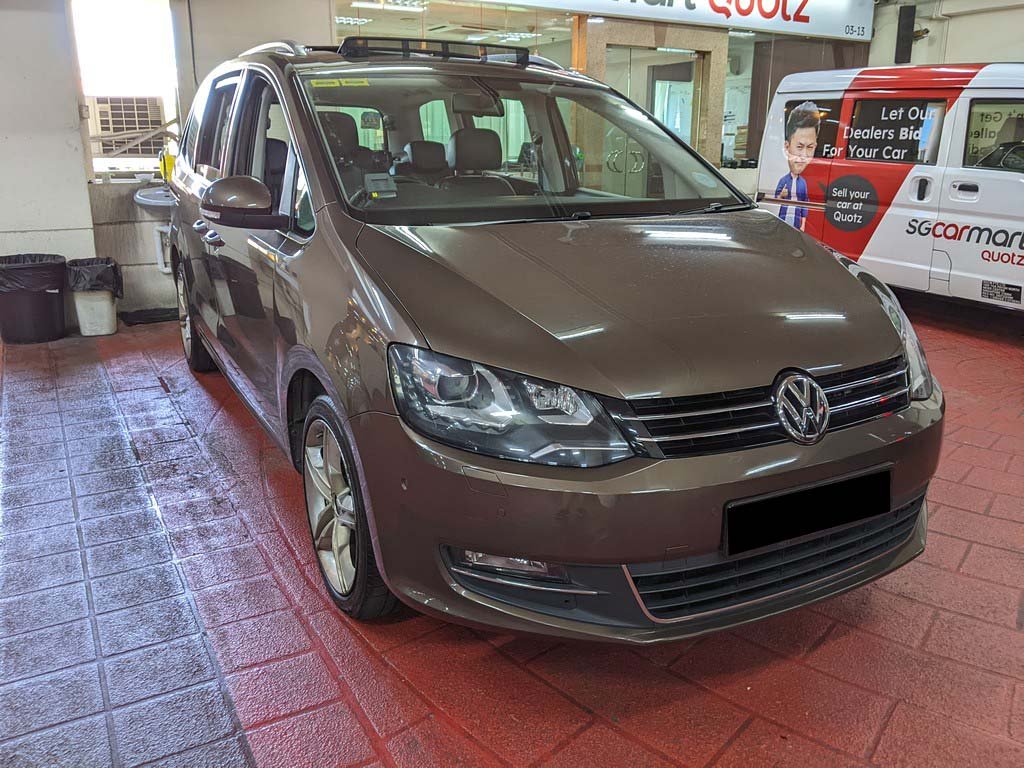 Volkswagen Sharan 2.0 TSI At