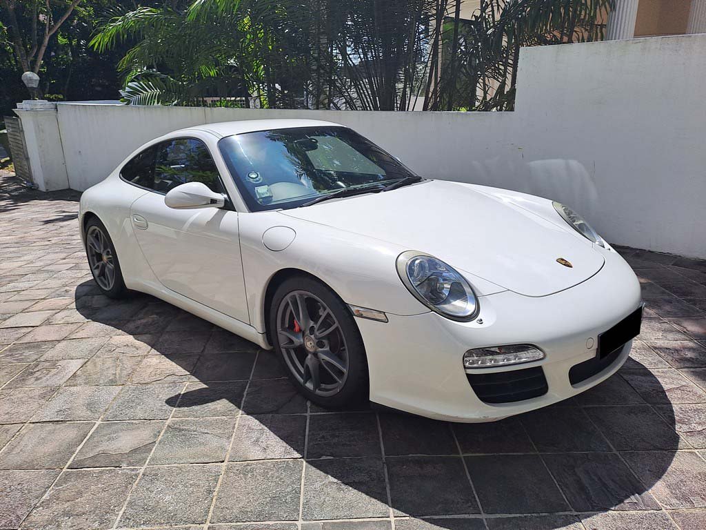Porsche 911 Carrera Coupe PDK (COE Till 10/2030)