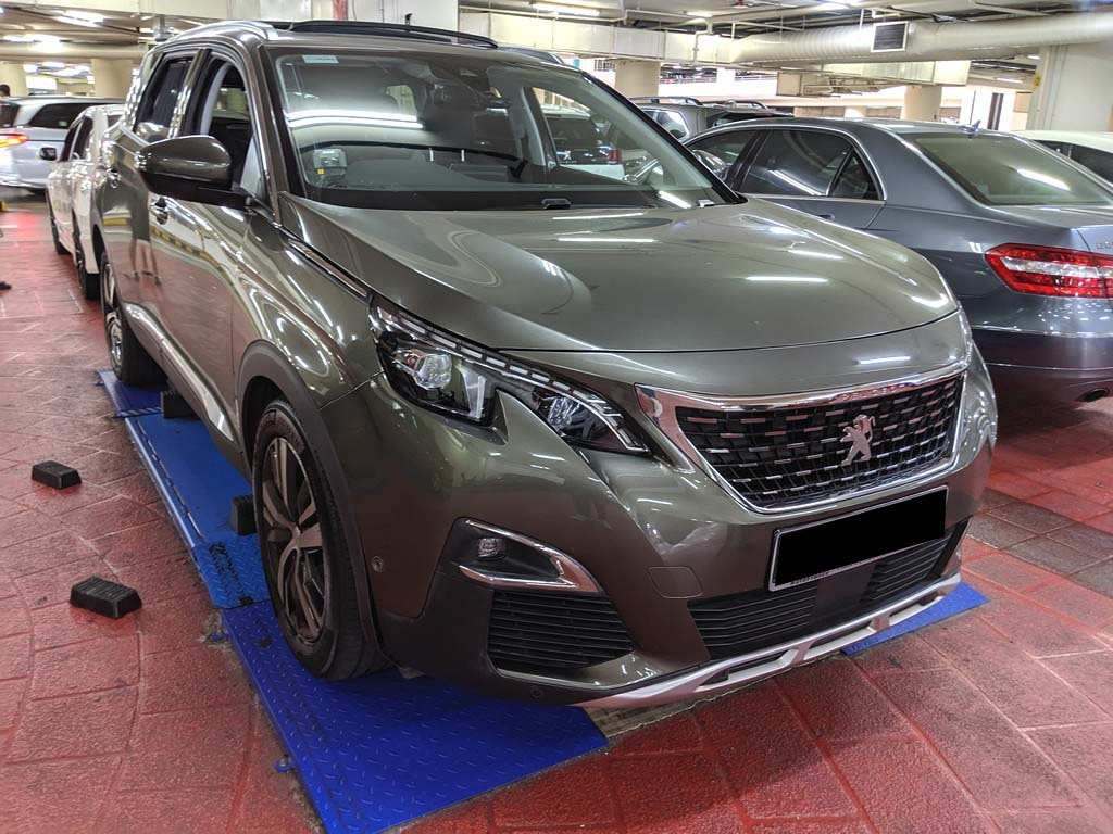 Peugeot 5008 Allure 1.6 E THP Eat6