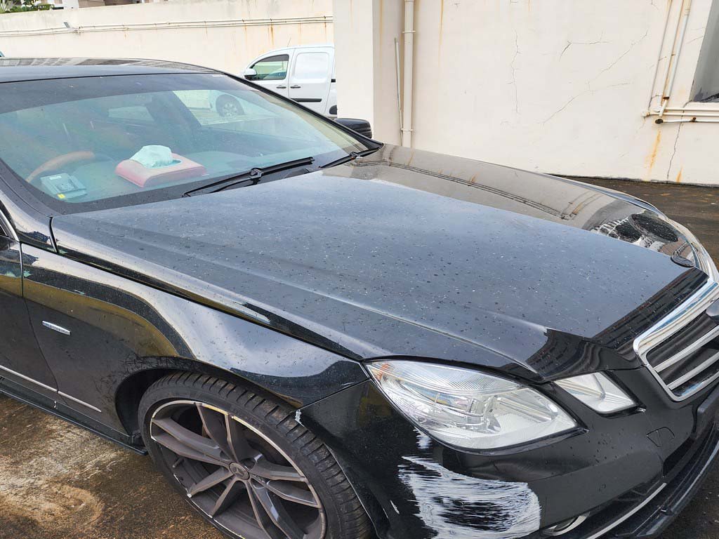 Mercedes Benz E 200cgi (COE Till 04/2029)