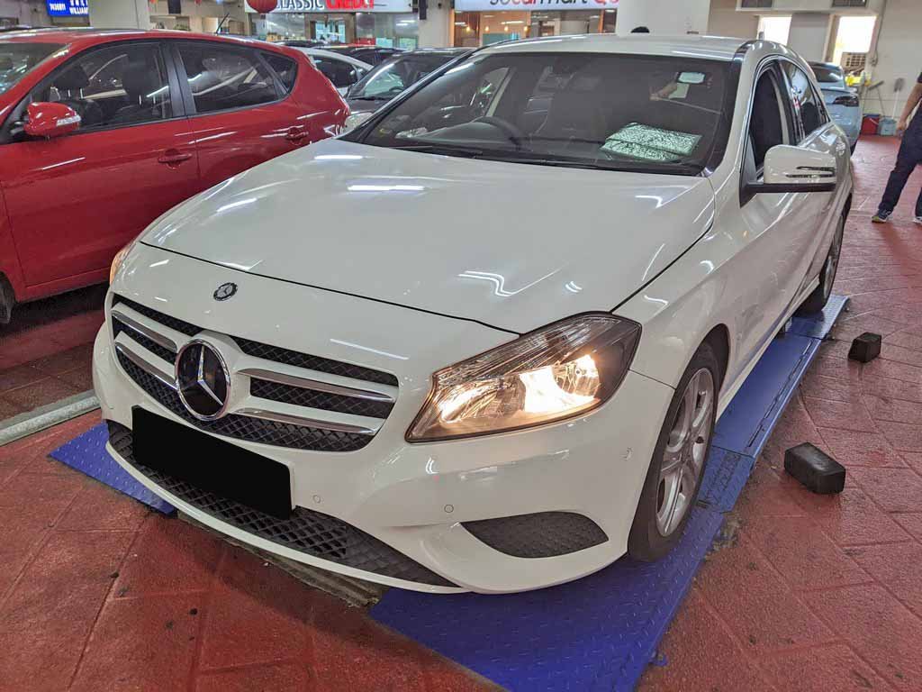 Mercedes Benz A180 (R17)