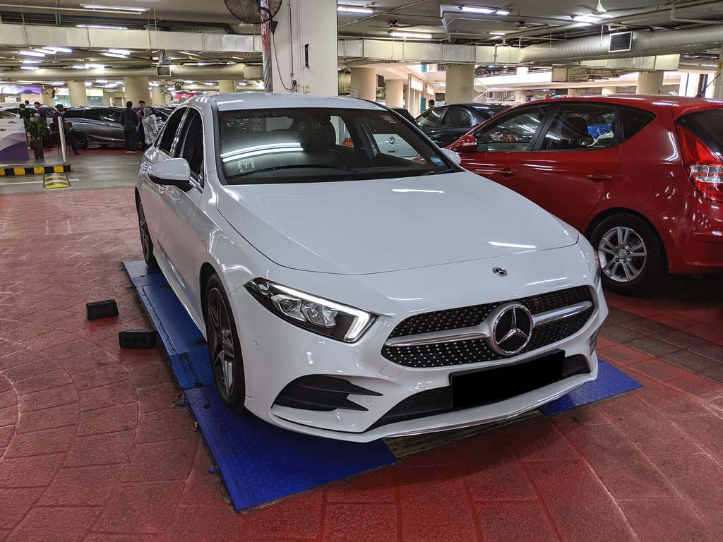 Mercedes Benz A180 Saloon AMG Line