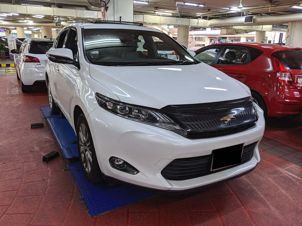 Toyota Harrier 2.0 Premium At