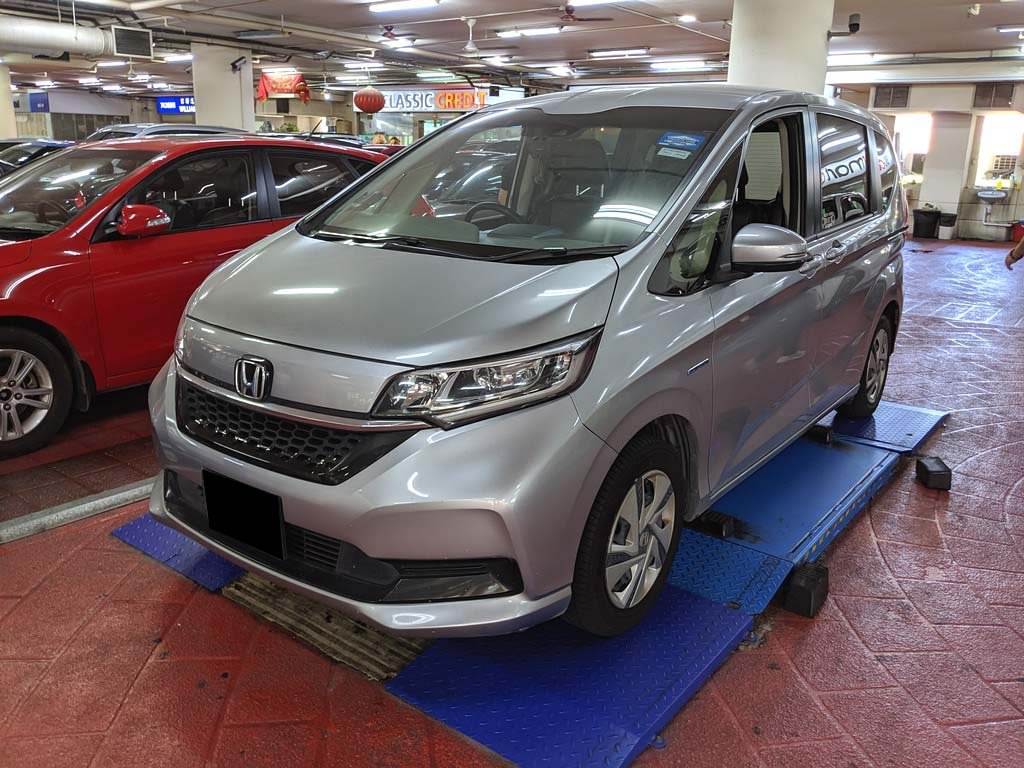 Honda Freed 7 Seater 1.5G Auto (Hybrid)