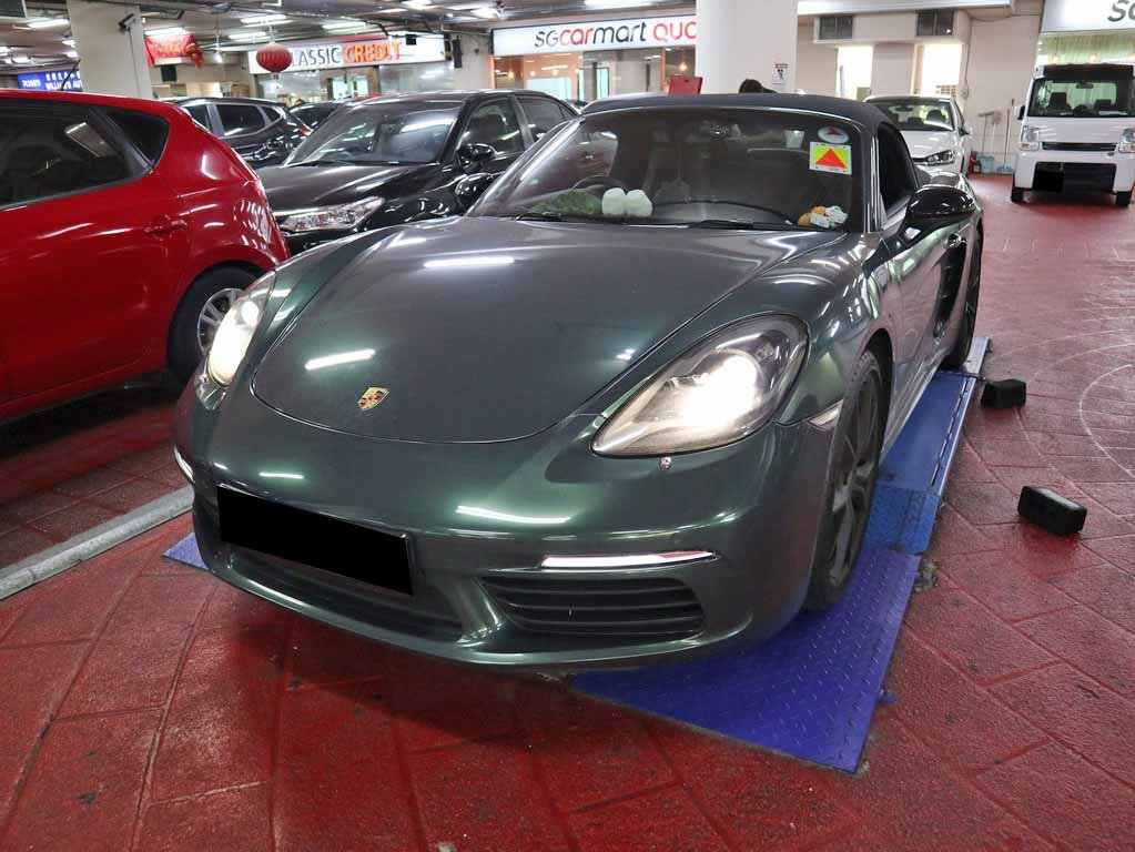 Porsche 718 Boxster S-A (COE Till 02/2032) (PI Used)