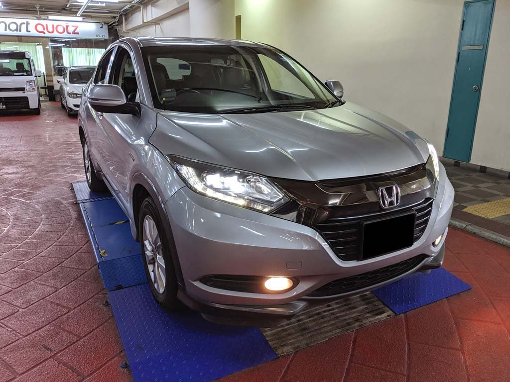 Honda Vezel 1.5X Auto (Hybrid)