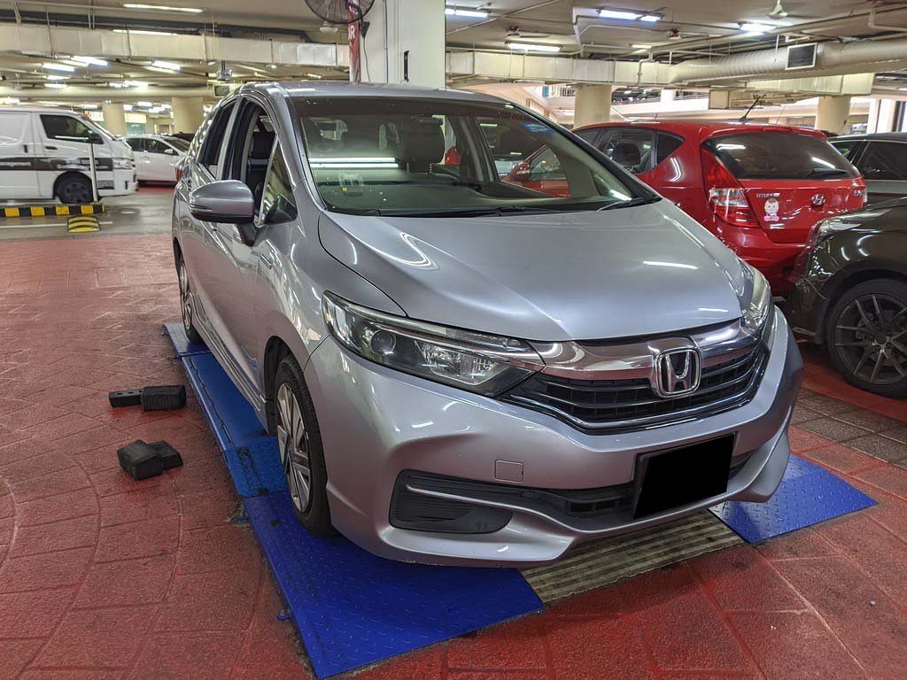 Honda Shuttle 1.5 Auto (Hybrid)