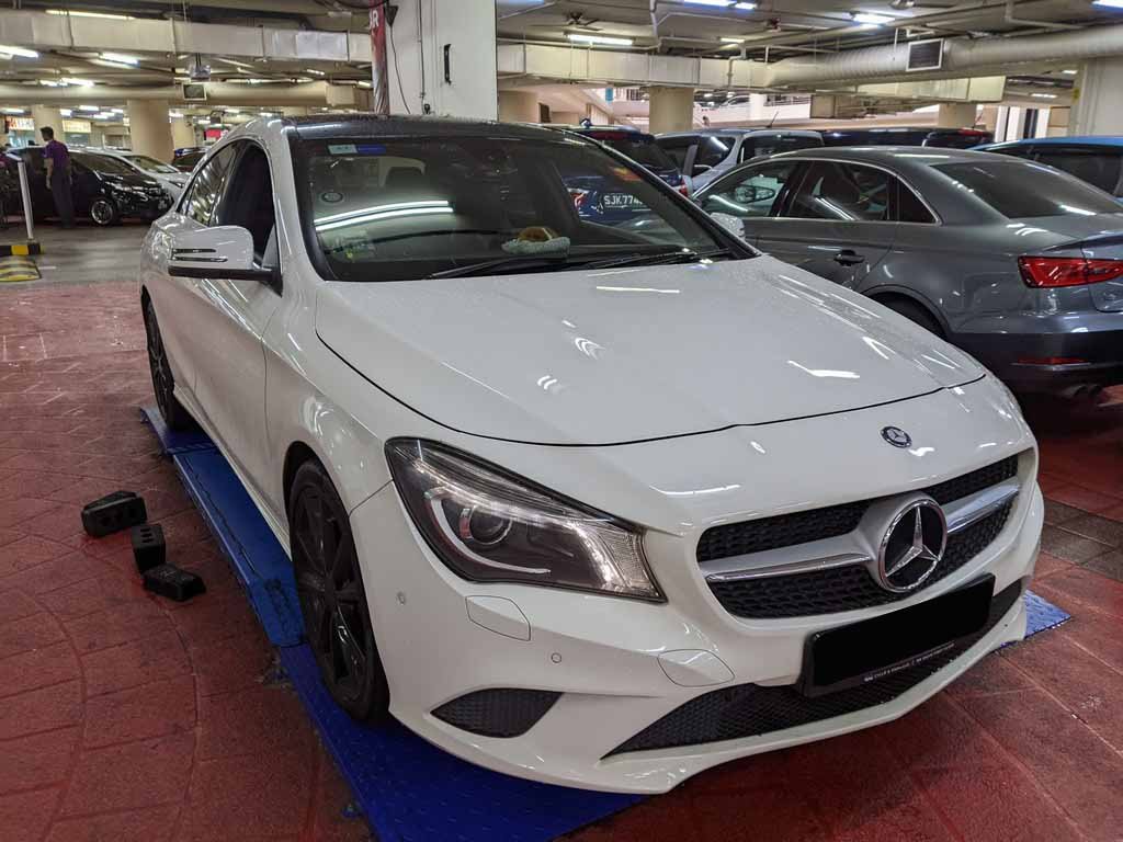 Mercedes Benz CLA 200 (R18 BI Sunroof)