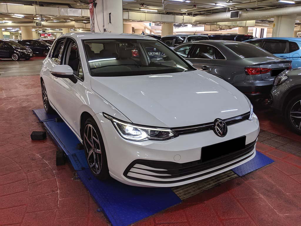 Volkswagen Golf 1.5 Life Plus ETSI (Hybrid)