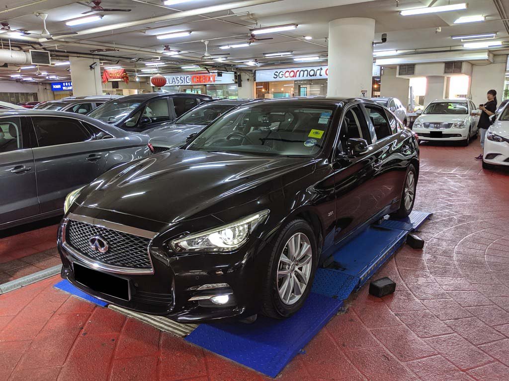 Infiniti Q50 2.0T Base A/T