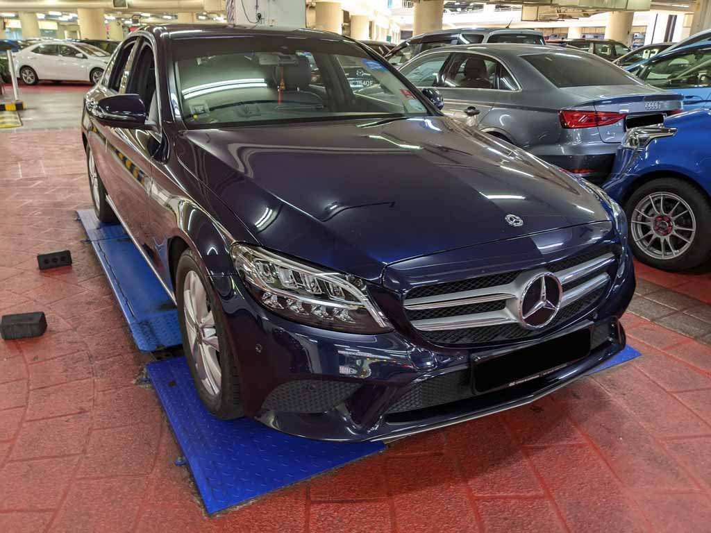 Mercedes Benz C180 AVG (R17 Led)