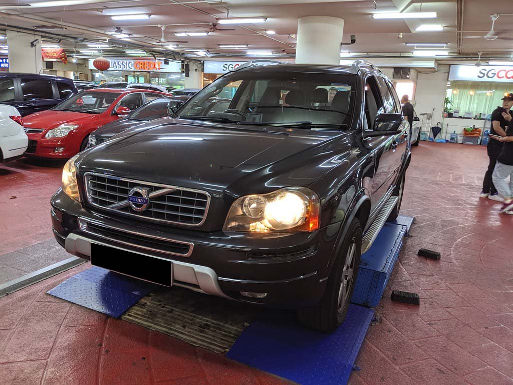 Volvo XC90 T5