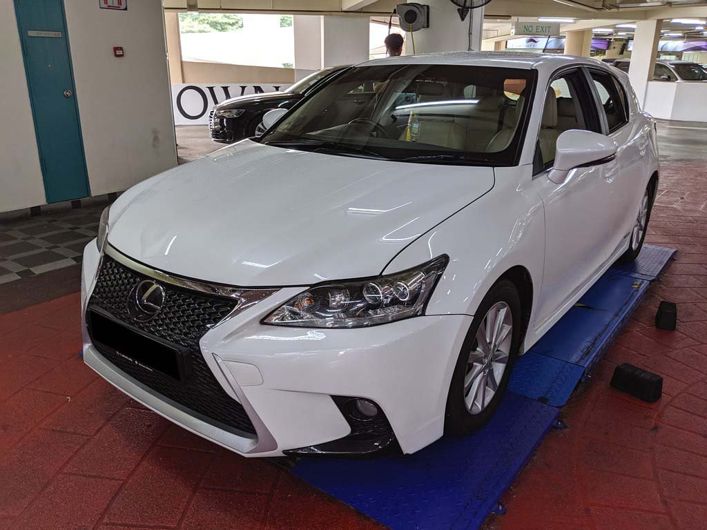 Lexus CT200H Auto Standard (COE Till 02/2031) (Hybrid)