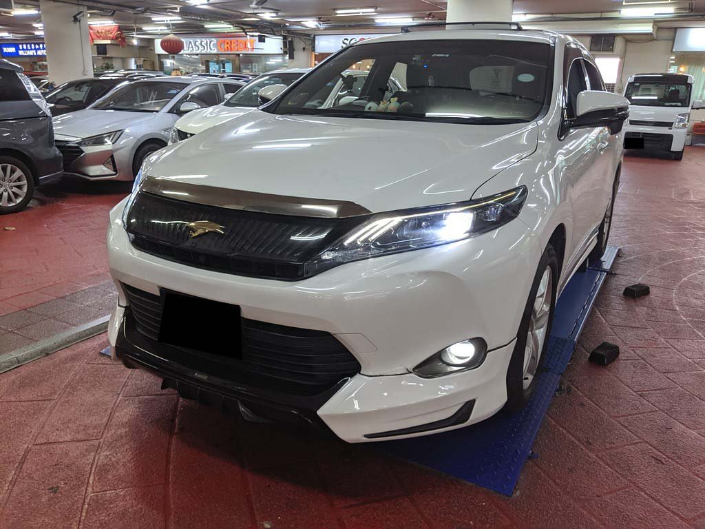 Toyota Harrier Elegance 2.0 A