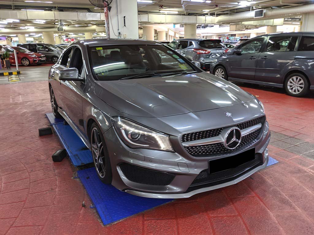 Mercedes Benz CLA180 AMG Line (R18 BI)