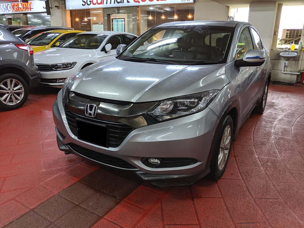 Honda Vezel 1.5X Auto (Hybrid)