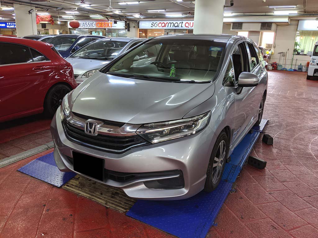 Honda Shuttle 1.5X Auto (Hybrid)