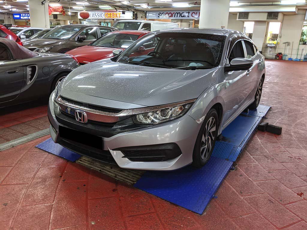 Honda Civic 1.6 VTI CVT