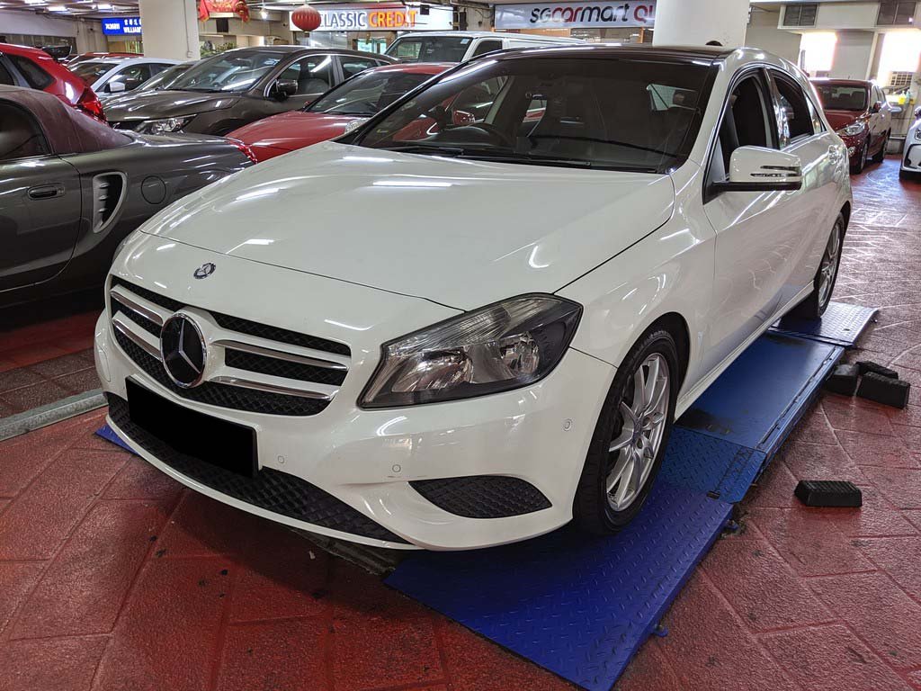 Mercedes Benz A200 (SR)