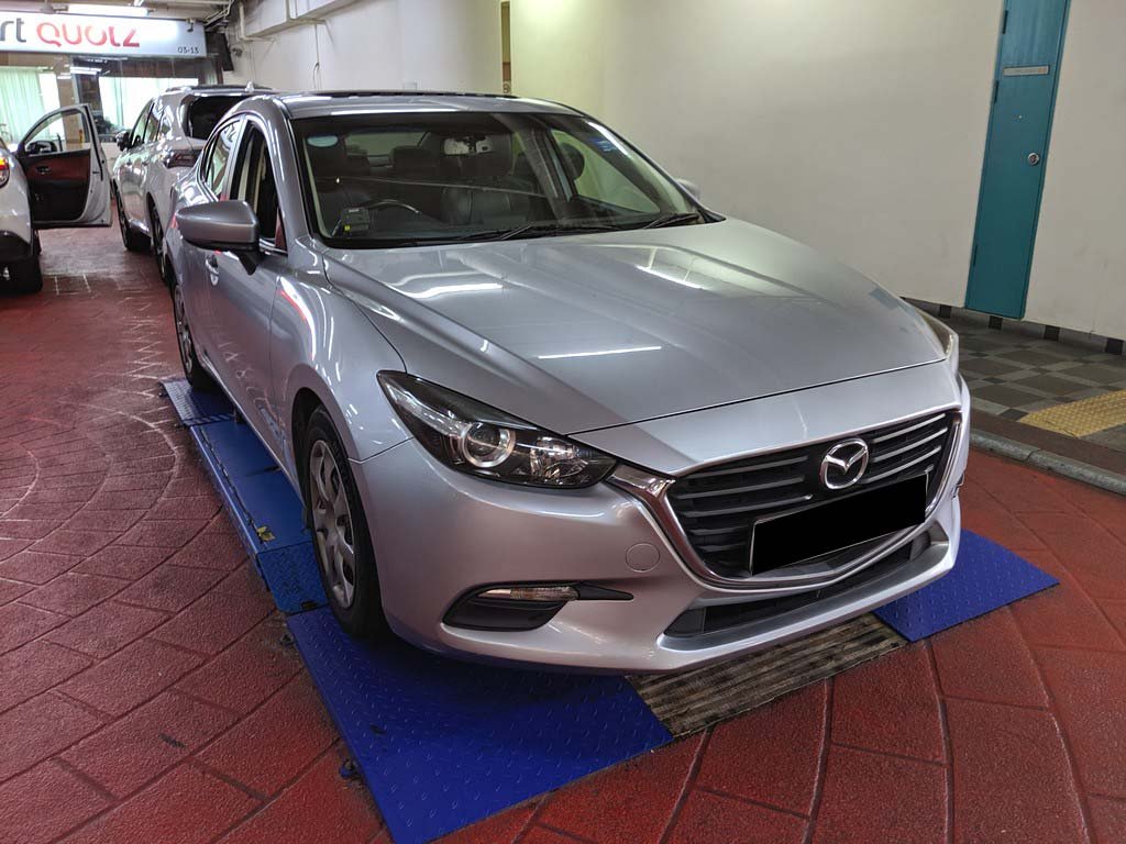 Mazda 3 Sedan 1.5 At Eu6