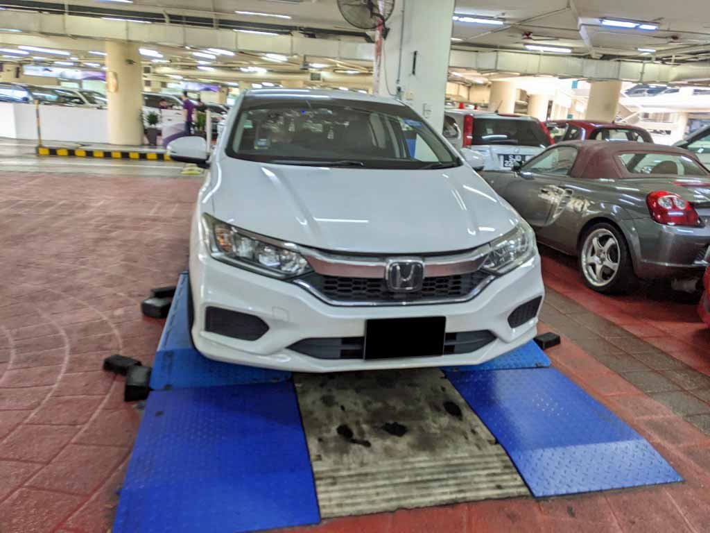 Honda Grace 1.5 Lx (Hybrid)