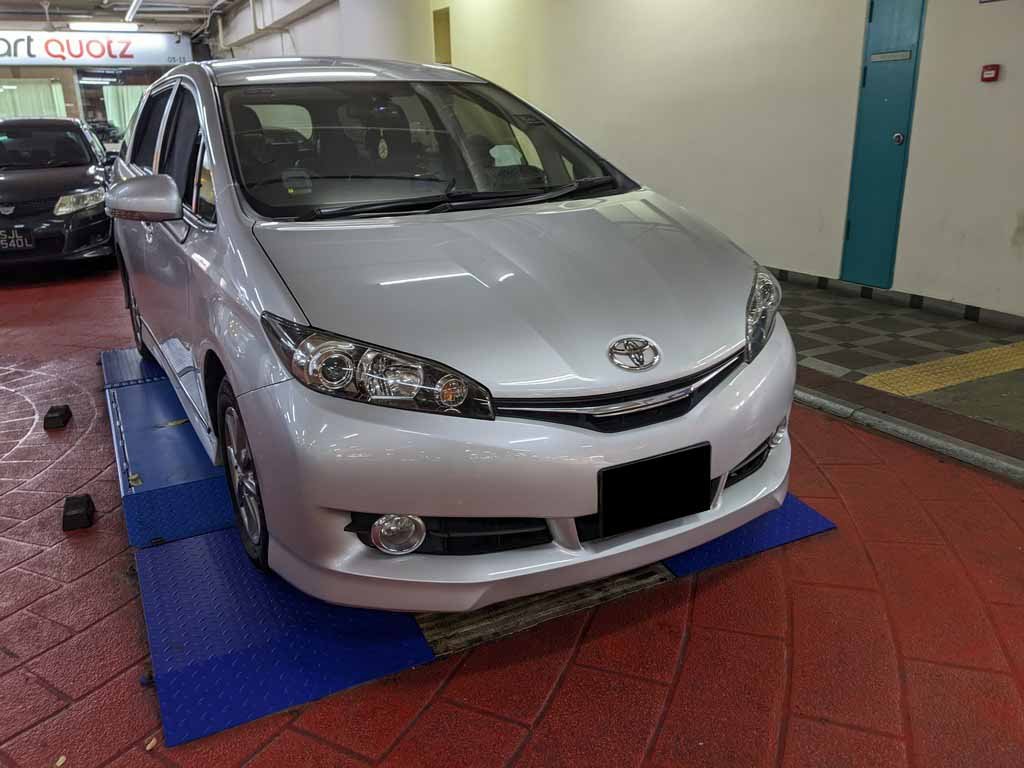 Toyota Wish 1.8 Cvt