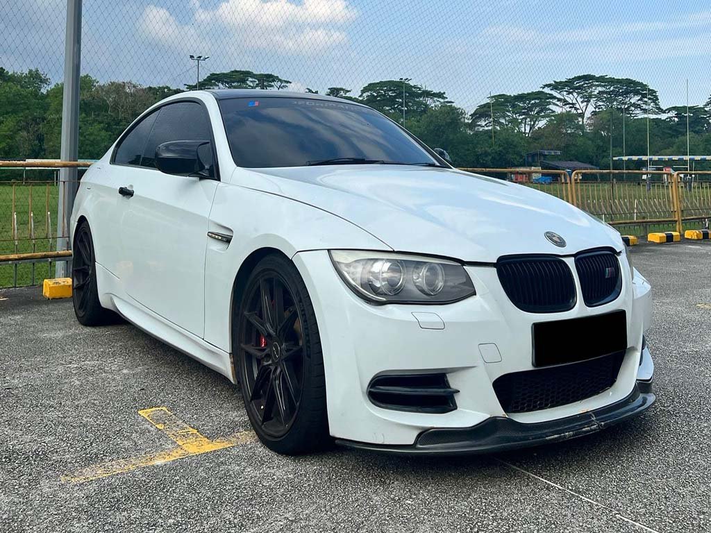 BMW 335I Coupe SMT HID ABS D/AB 2WD 2DR SR (COE Till 09/2031)