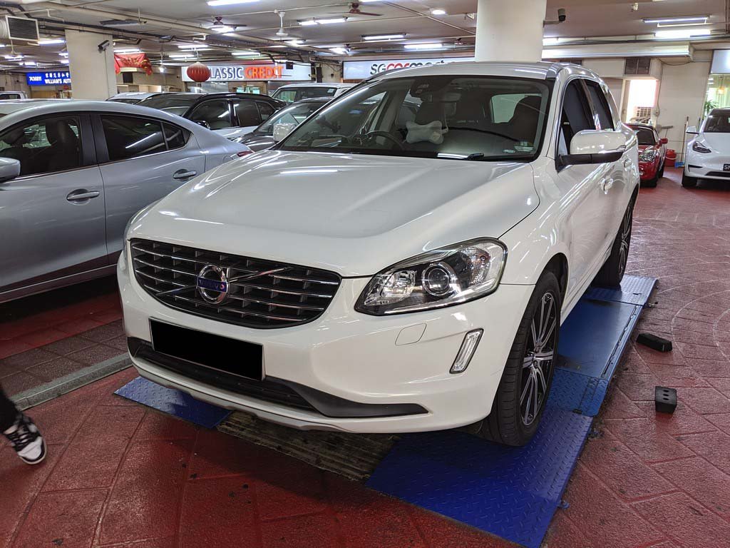 Volvo XC60 T5