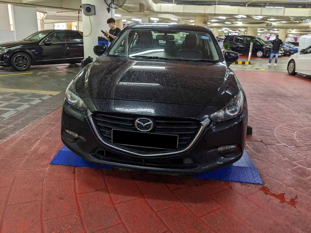 Mazda 3 Sedan 1.5 At Eu6